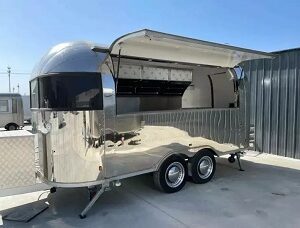 Airstream Food Trailer. Model L71026